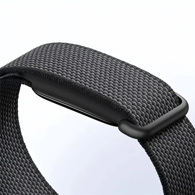 Detailansicht des Nylon Loop Armbands – Verschluss und Material in Nahaufnahme
